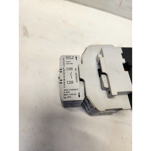 Danfoss Contactor CI 16, 8,0kW, 110V coil 230-690V 40A W/Auxiliary Contact Block - Picture 4 of 6